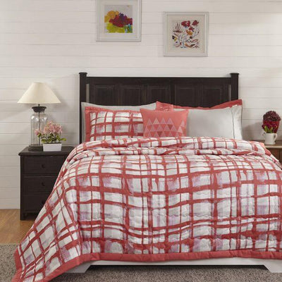 Zafting Lines Red 7 Pcs Double Quilt Set