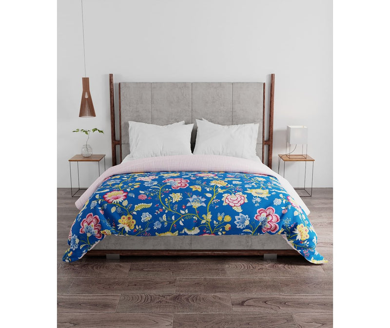 Striking Blue Floral Double Size Comforter (100% Cotton, Reversible, Queen Size)