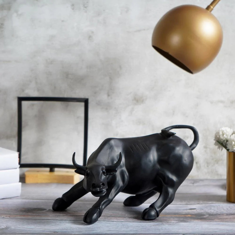 Surreal Charging Bull (9462)