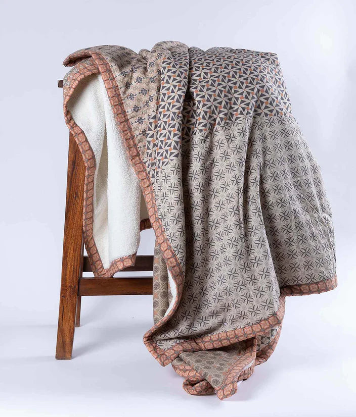 ANANDA - SHERPA BLANKET(9462)