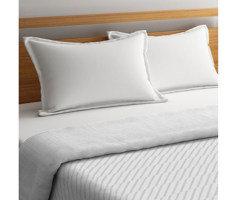 White & Black Diagonal Striped Double Size Comforter (100% Nature Based, Reversible)