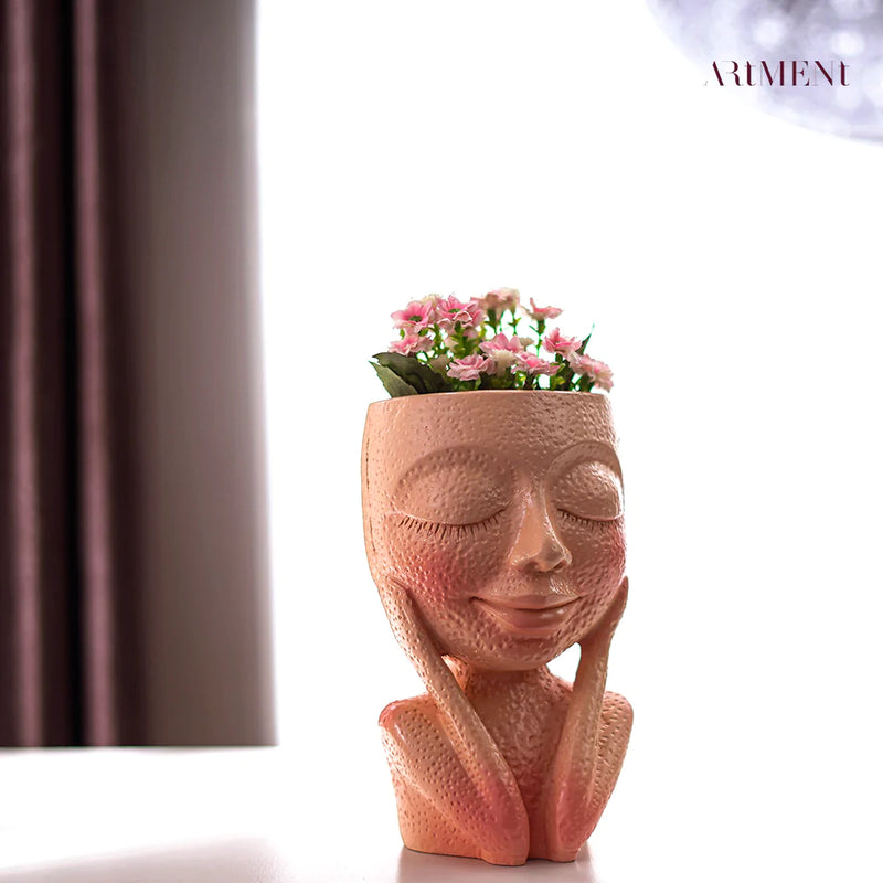 Surreal Awestruck Girl Table Planter (9462)