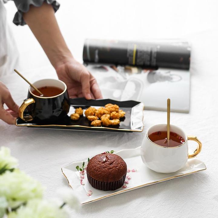 Tea & Cookies Teacup