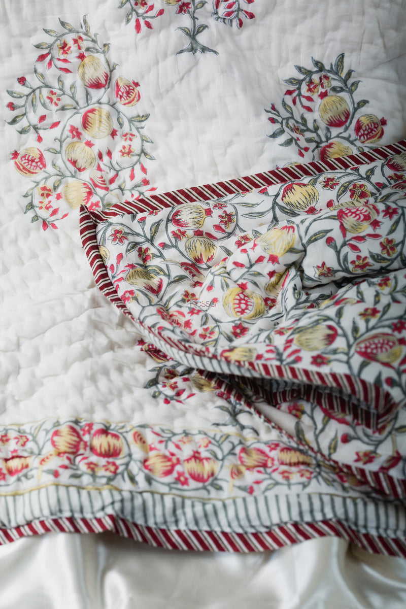 Pomegranate Single Bed Quilt