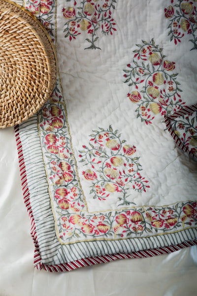 Pomegranate Single Bed Quilt