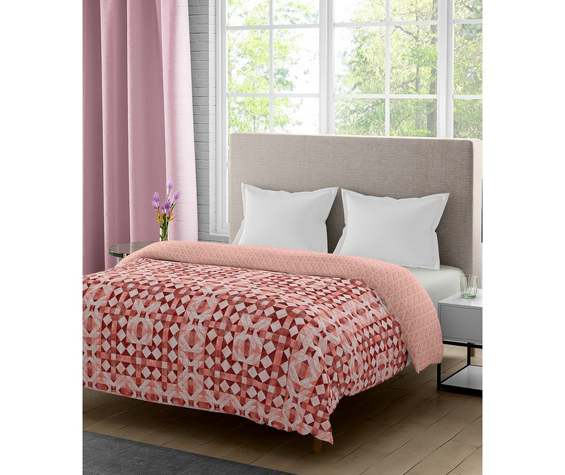 Red & Pink Geometric Print King Size Comforter (100% Cotton, Reversible)