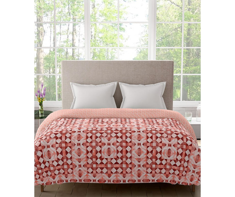 Red & Pink Geometric Print King Size Comforter (100% Cotton, Reversible)