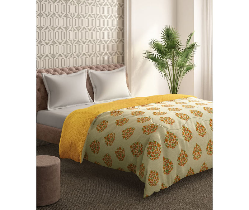 Turmeric Yellow Motif Double Size Comforter (100% Cotton, Reversible)