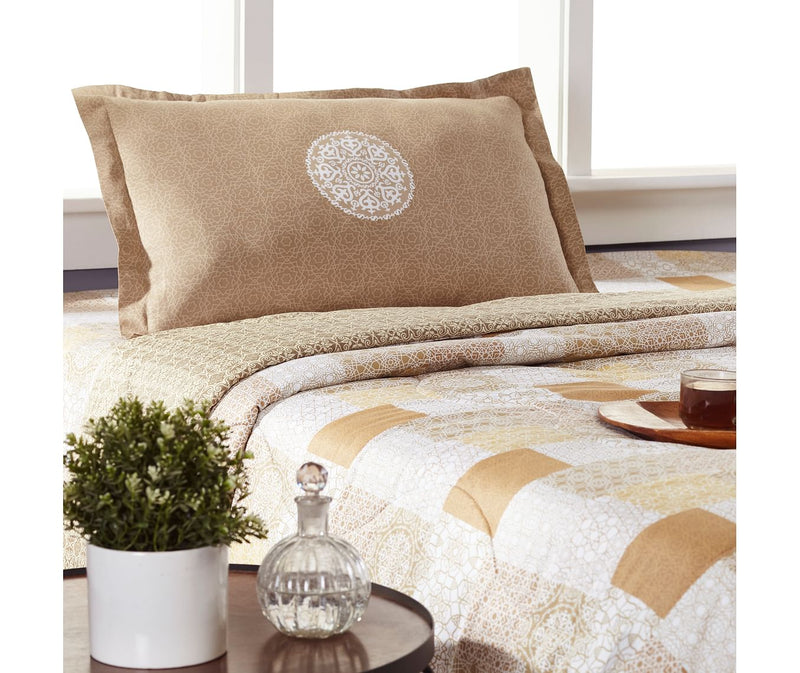 Sand-Hued Checkered Print Single Size Comforter (100% Cotton, Reversible)