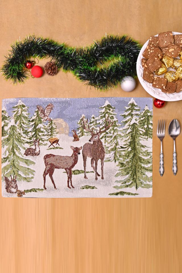 SNOW TOPS TABLE MAT SET - 6 TABLE MATS & 1 RUNNER, GREEN