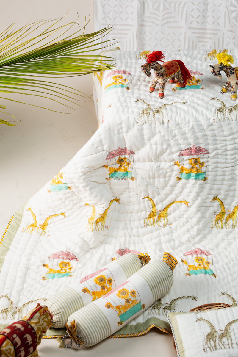 Giraffe Print Baby Quilt Set