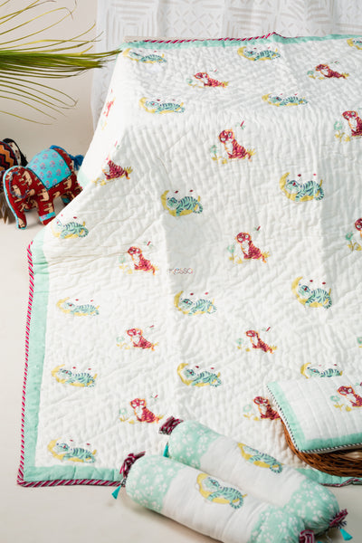 Cat Print Baby Quilt Set